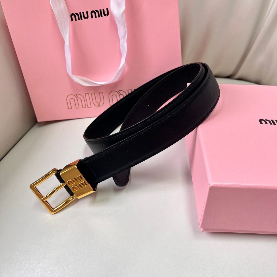 Miu Miu Leather Belt