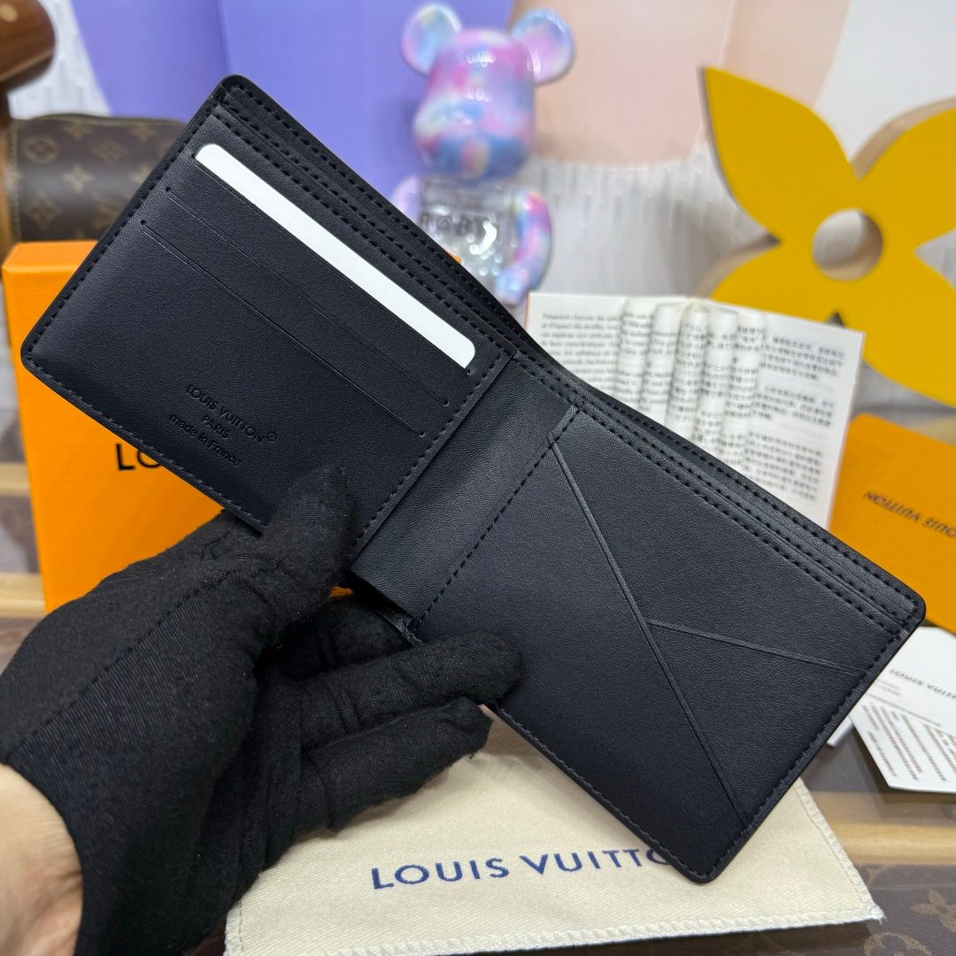 Louis Vuitton Black Leather Bifold Wallet
