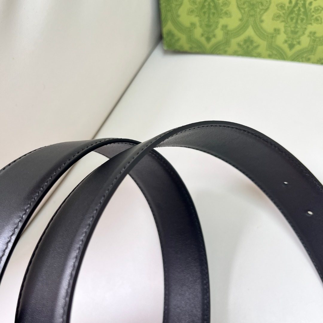 Gucci Black Leather Belt with Gold Buckle