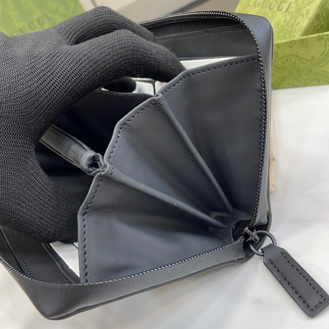Wallet1