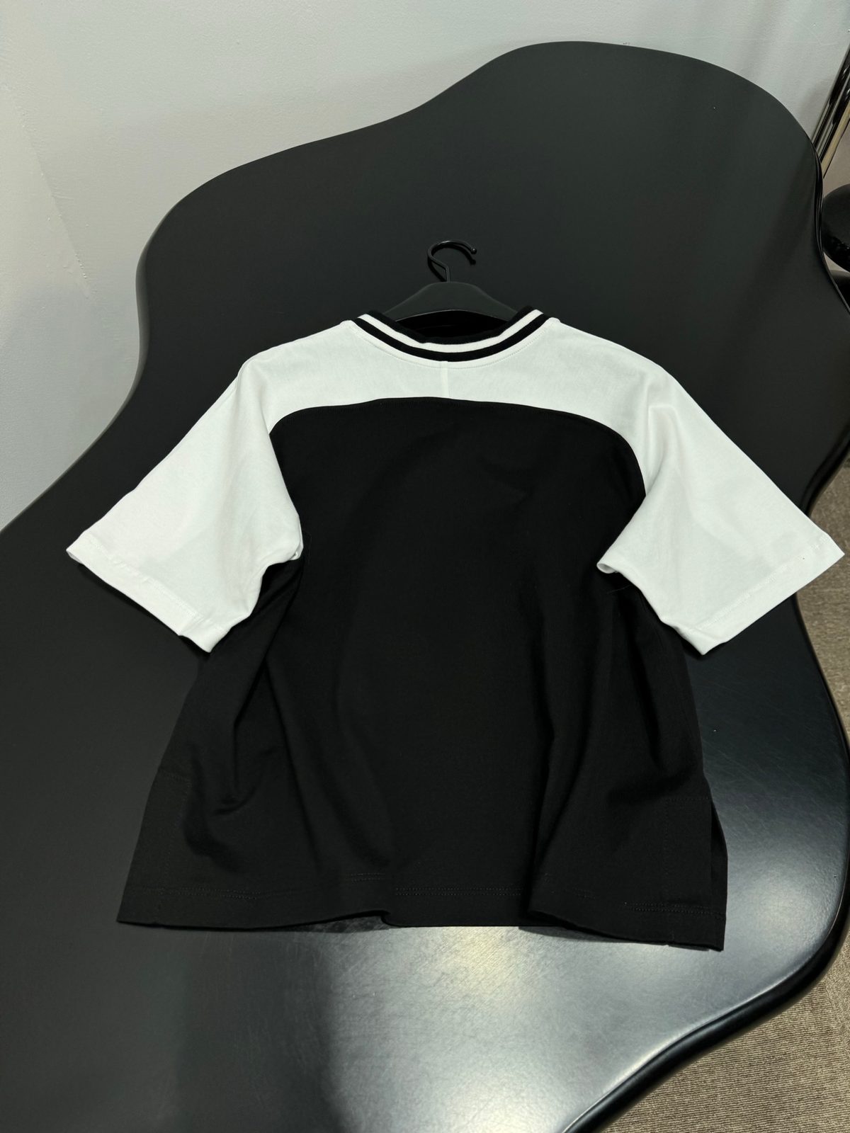Black and White Colorblock Crewneck T-Shirt