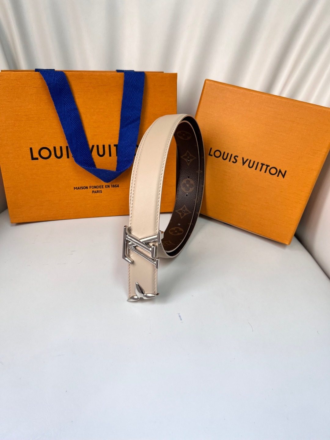 Louis Vuitton Monogram Reversible Leather Belt