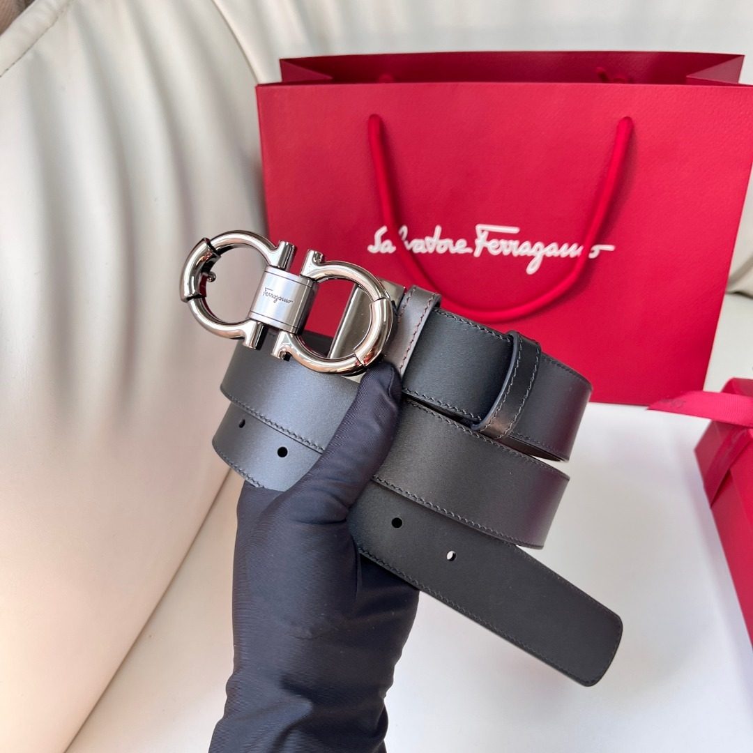 Salvatore Ferragamo Gancini Leather Belt