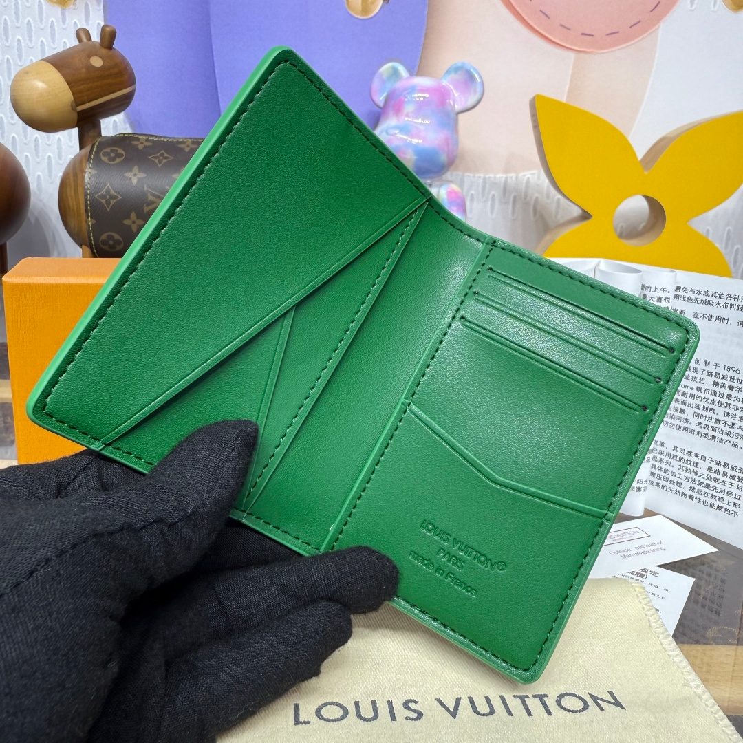 Louis Vuitton Green Leather Bifold Wallet