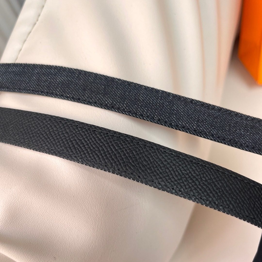 Hermès Black Leather Reversible Belt