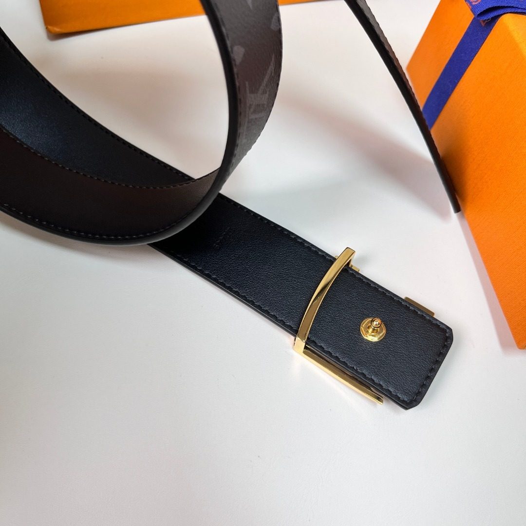 Louis Vuitton Monogram Canvas Leather Belt