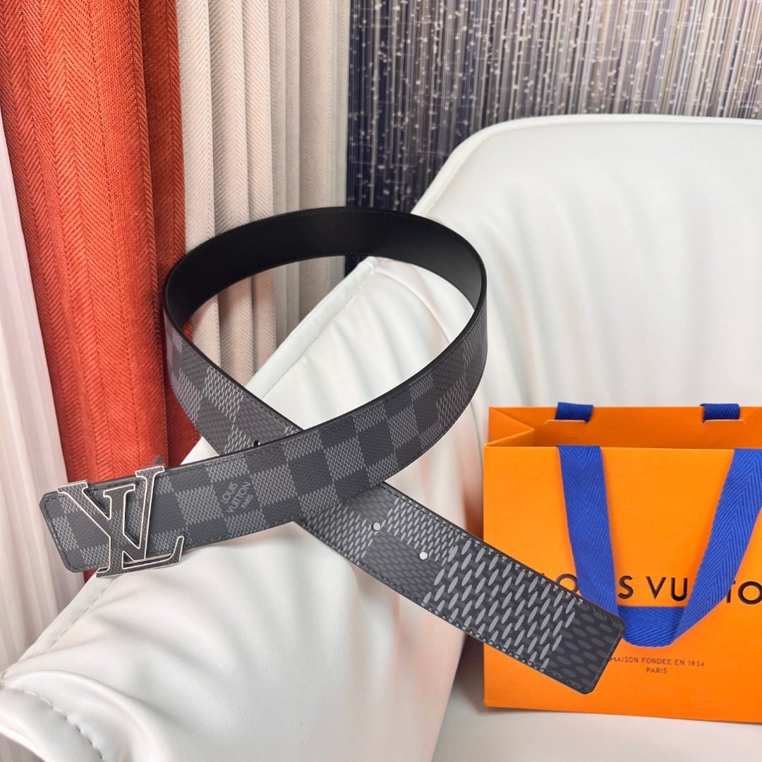 Louis Vuitton Damier Graphite LV Belt