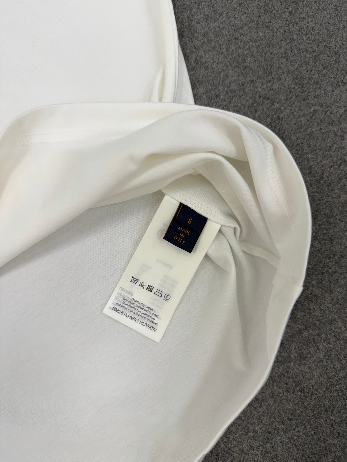 Italian-Made White Linen Button-Up Shirt
