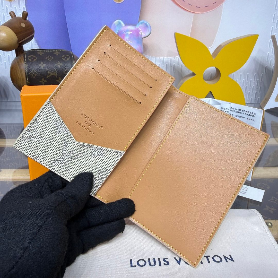 Louis Vuitton Damier Azur Leather Card Wallet