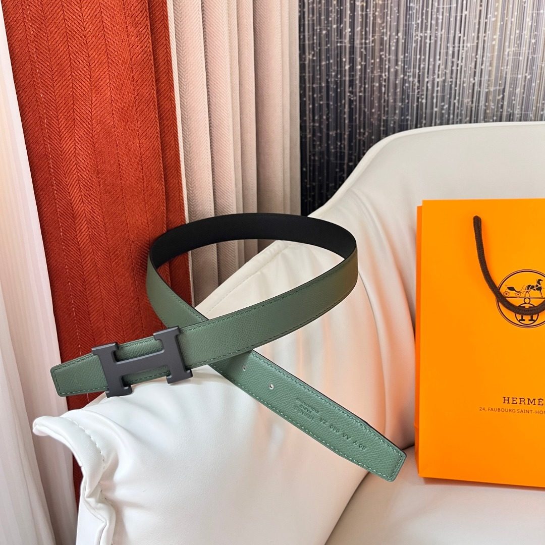 Hermès Reversible Leather H Belt