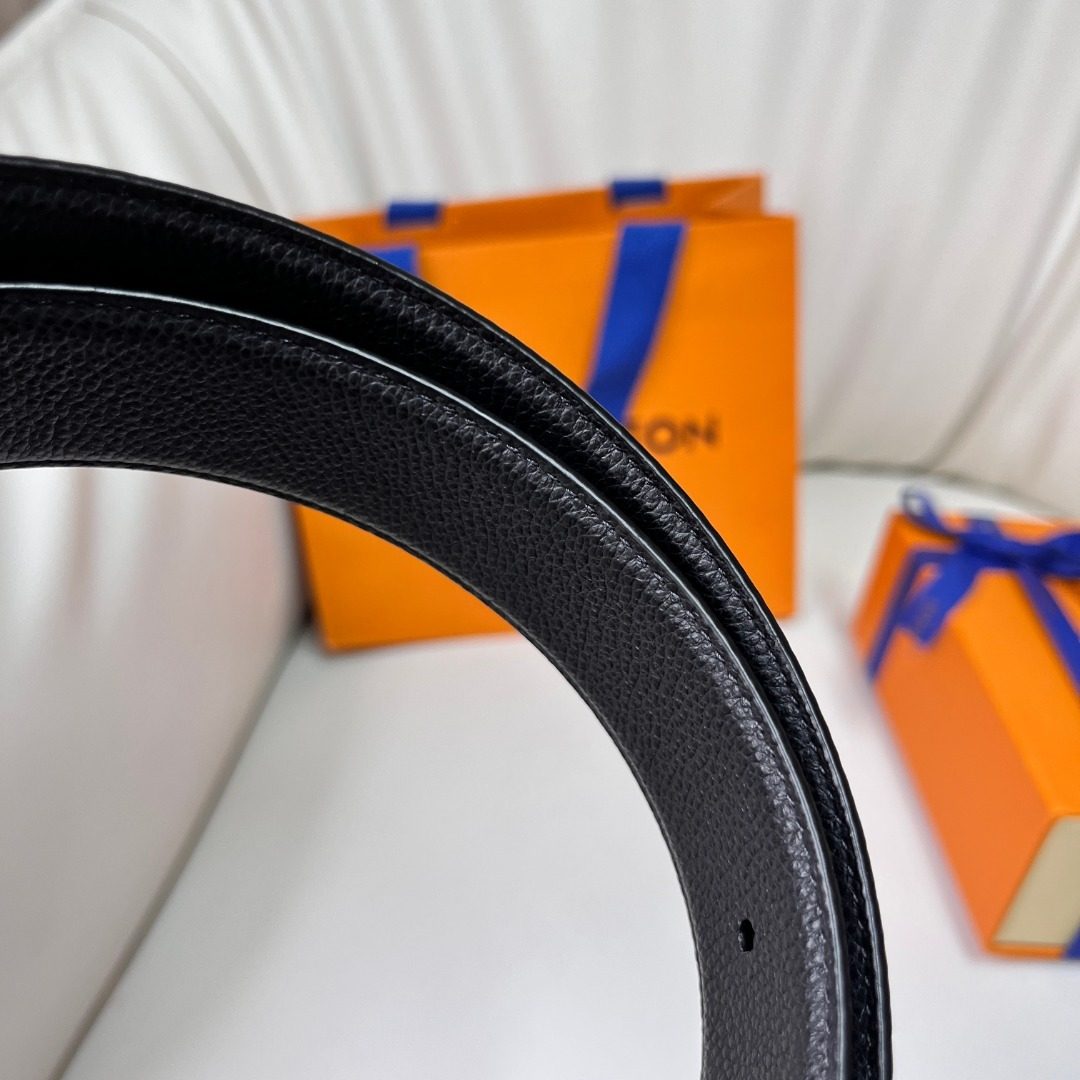 Louis Vuitton Monogram Canvas Leather Belt