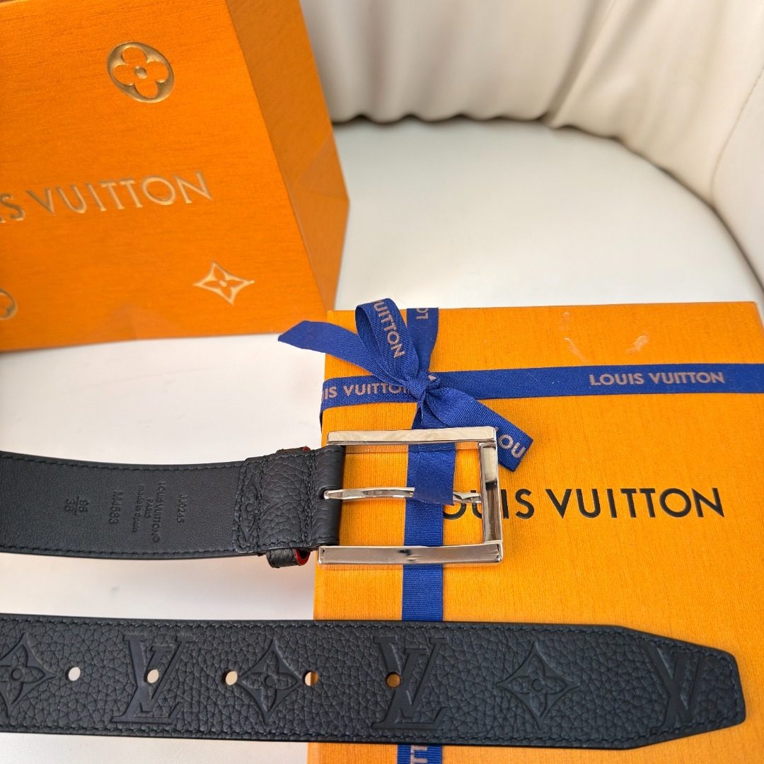 Louis Vuitton Monogram Leather Belt Black