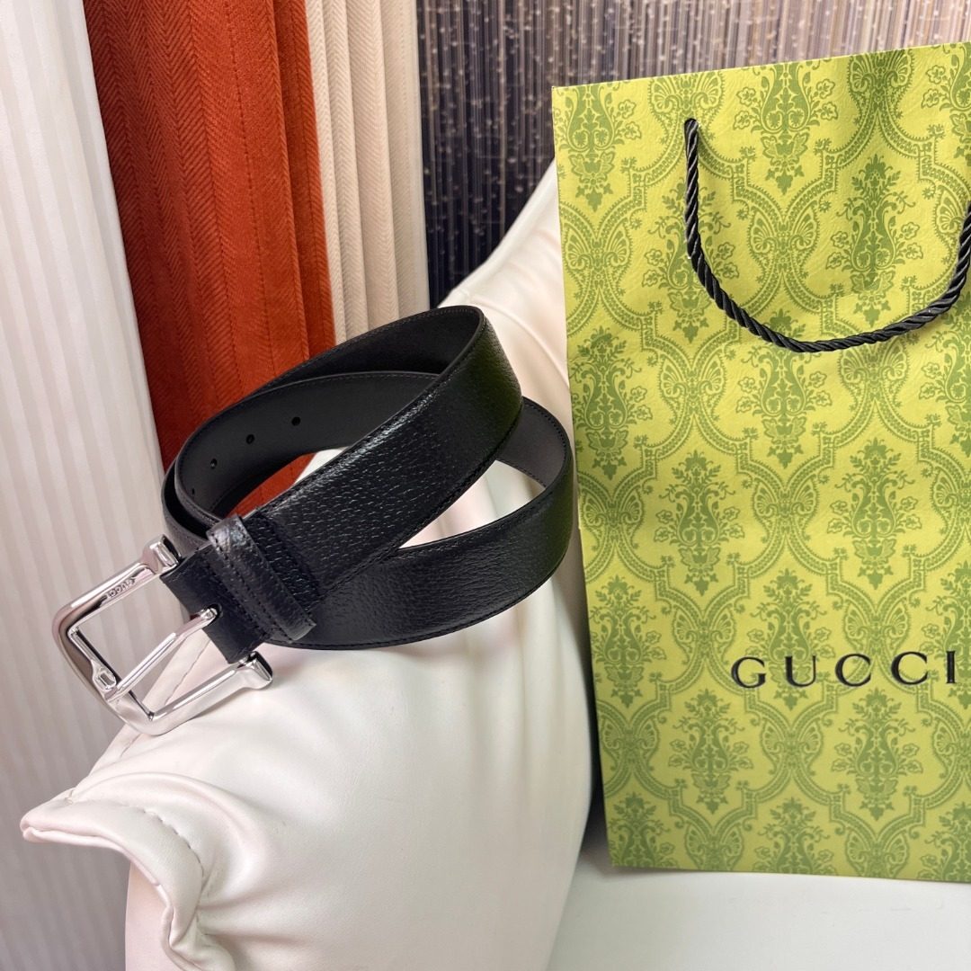 Gucci Black Leather Men's Belt