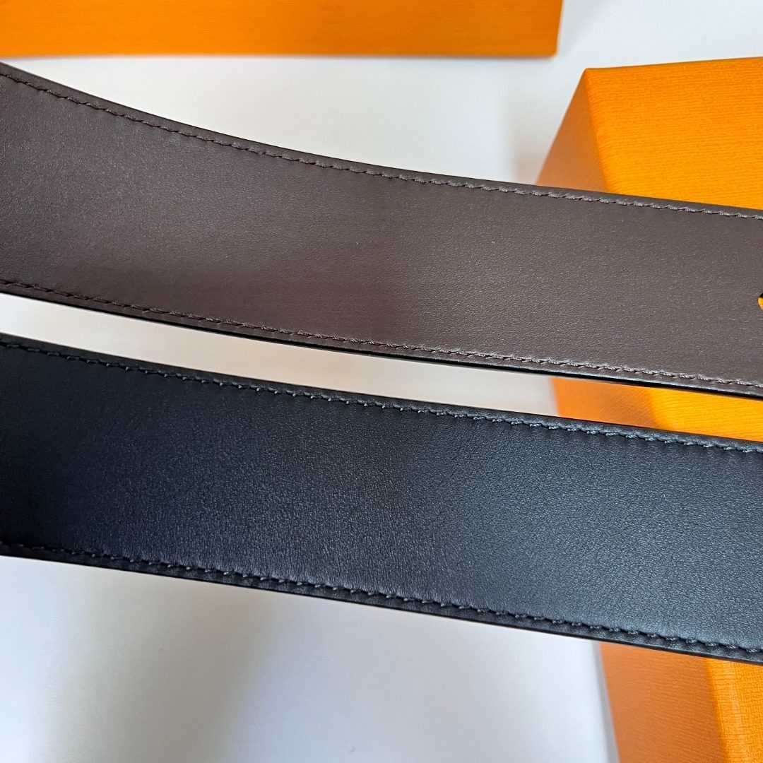 Louis Vuitton Damier Leather Belt