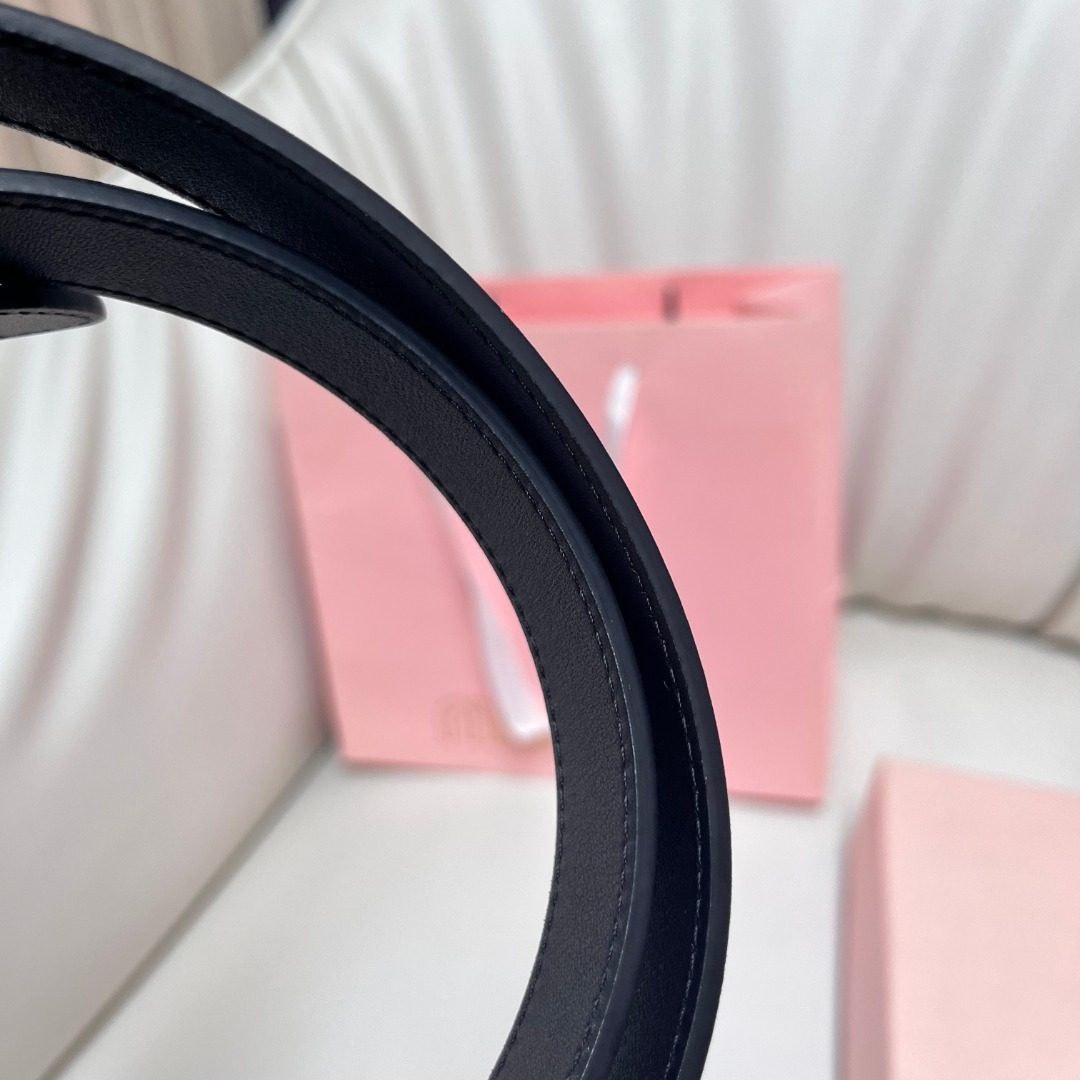 Miu Miu Leather Belt