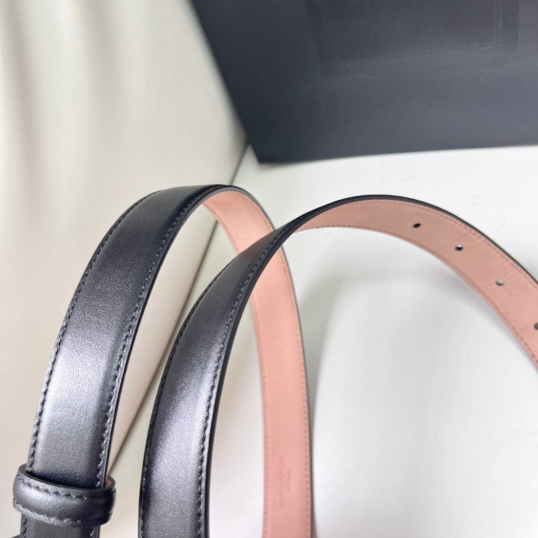 Saint Laurent Reversible Leather Belt