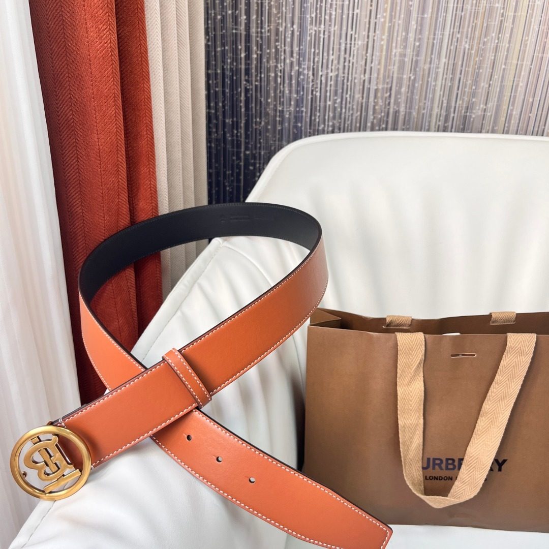 Burberry Leather Belt with GG Buckle