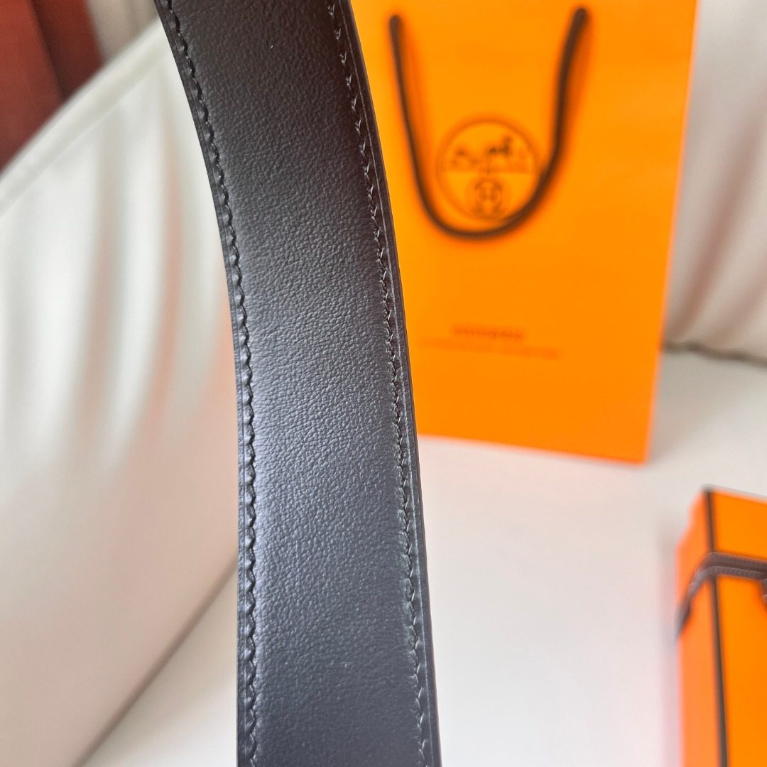 Hermès H Buckle Reversible Leather Belt