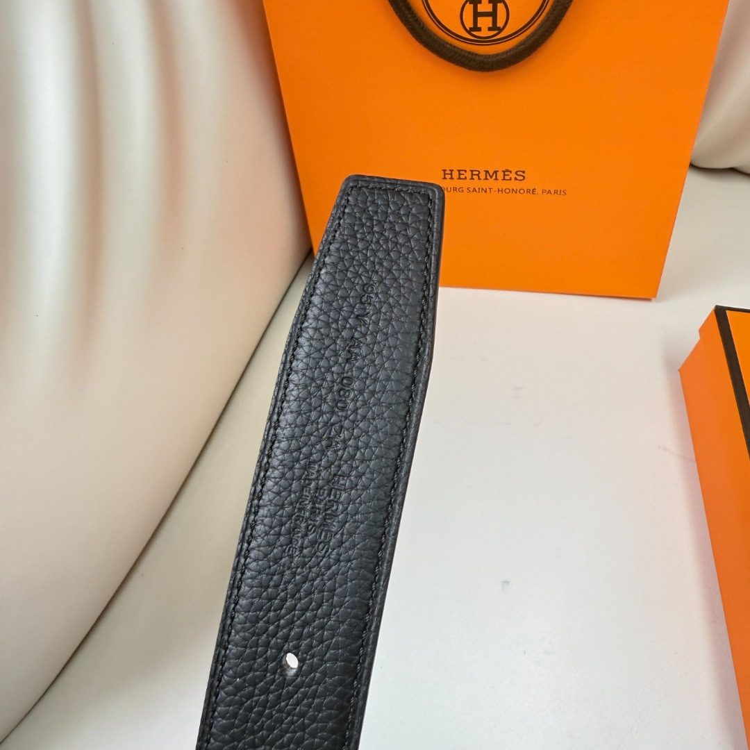 Hermès H Buckle Reversible Leather Belt