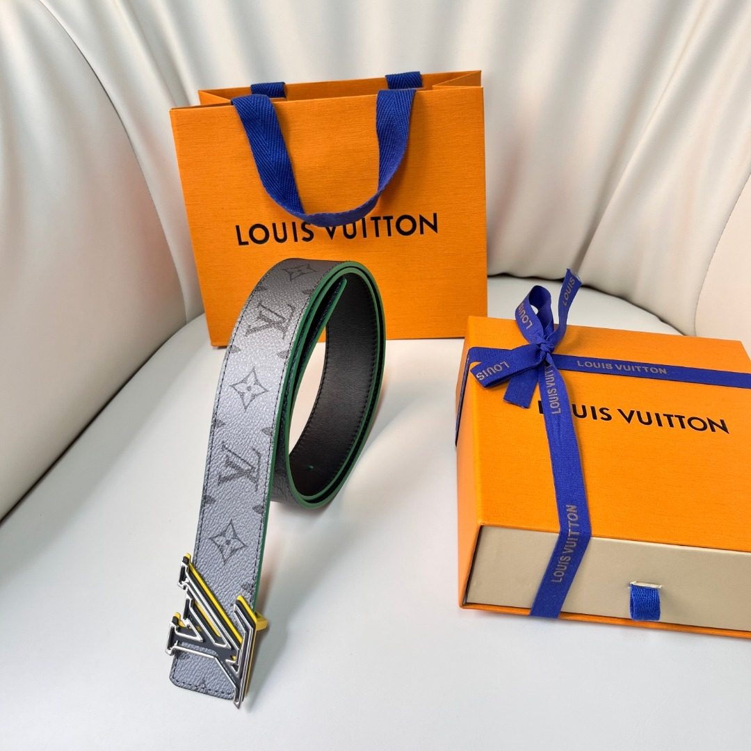 Louis Vuitton Monogram Canvas Reversible Belt
