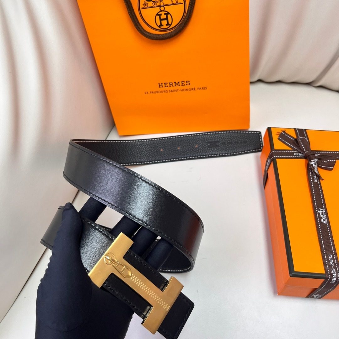 Hermès H-Buckle Reversible Leather Belt