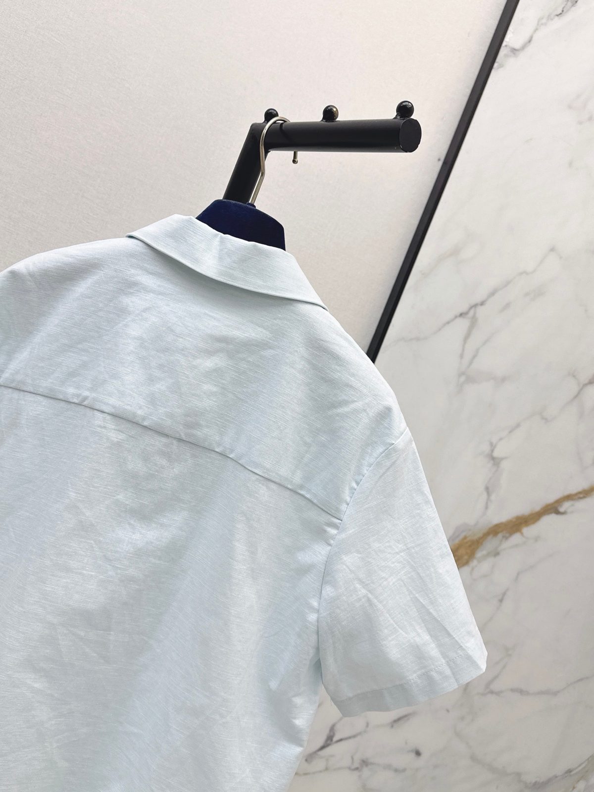 Light Blue Linen Short Sleeve Collared Shirt