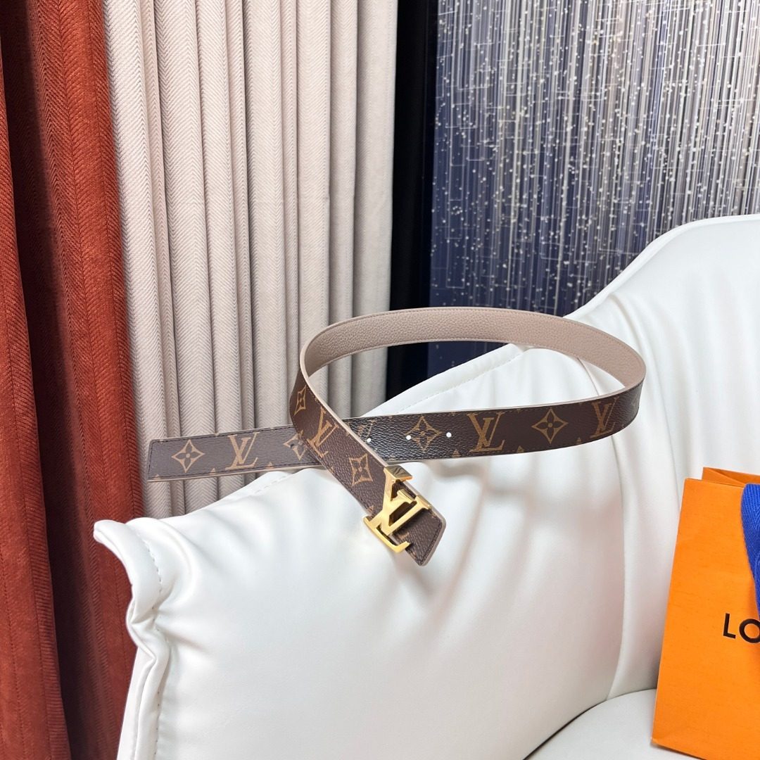 Louis Vuitton Monogram Canvas Leather Belt