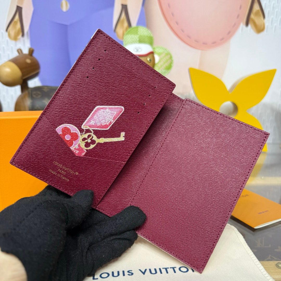 Louis Vuitton Monogram Vernis Wallet