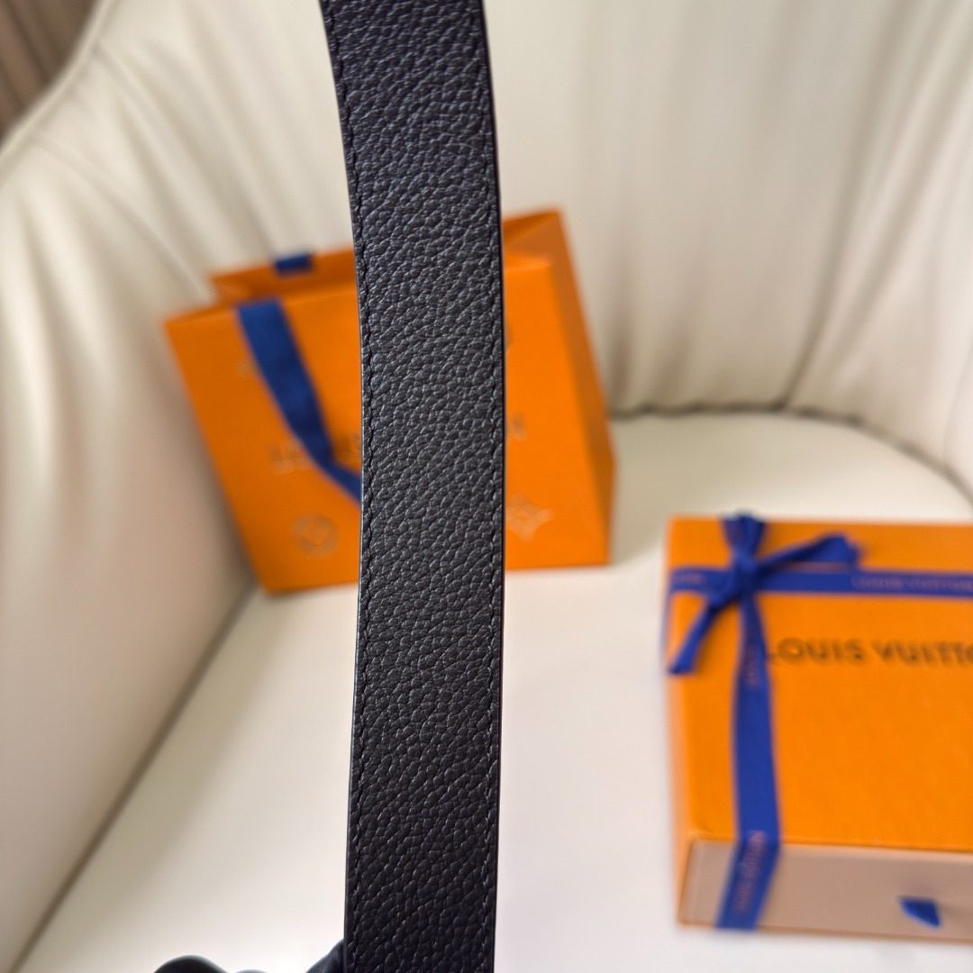 Louis Vuitton Monogram Canvas Belt