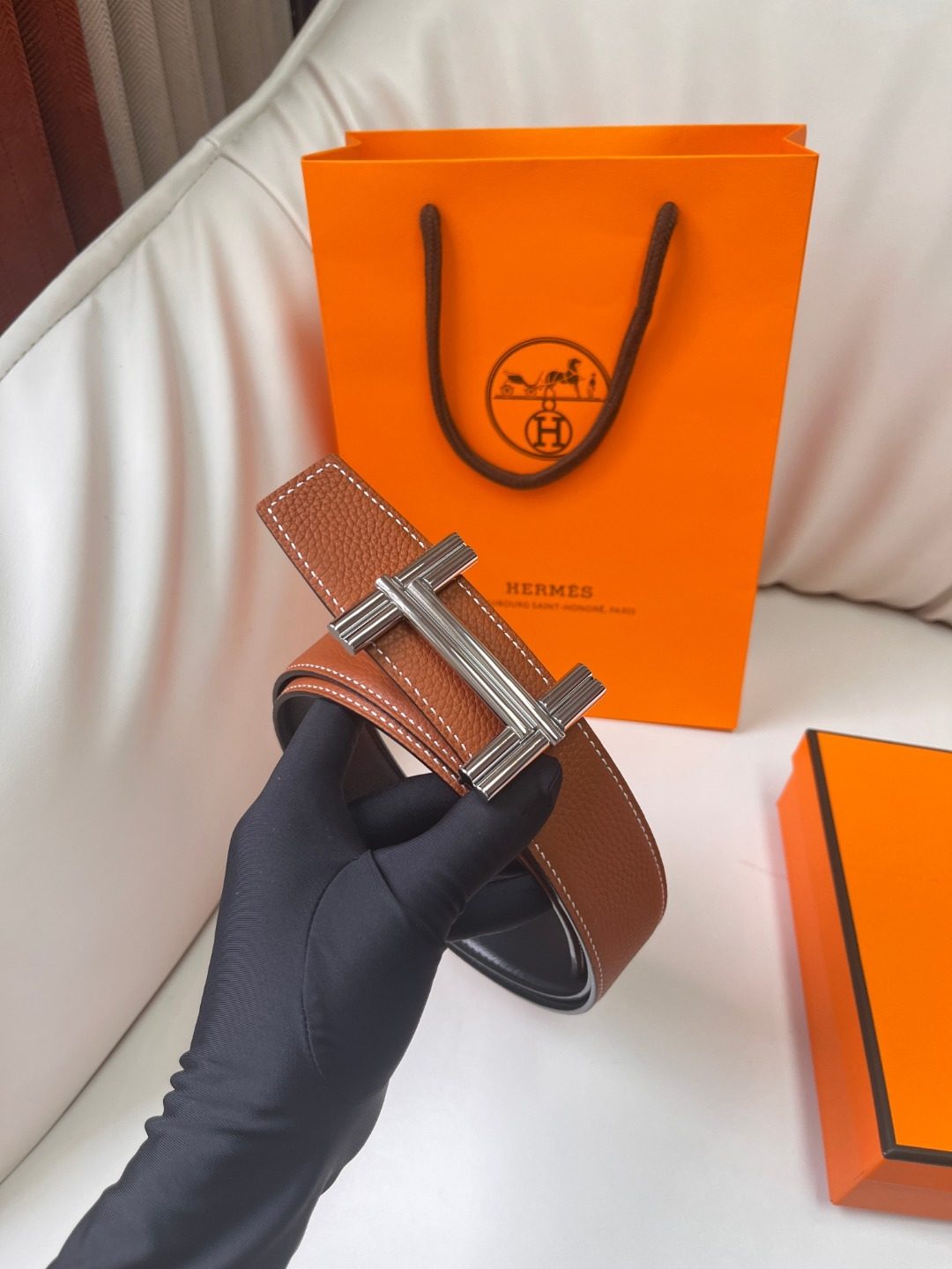 Hermès Constance H Reversible Leather Belt