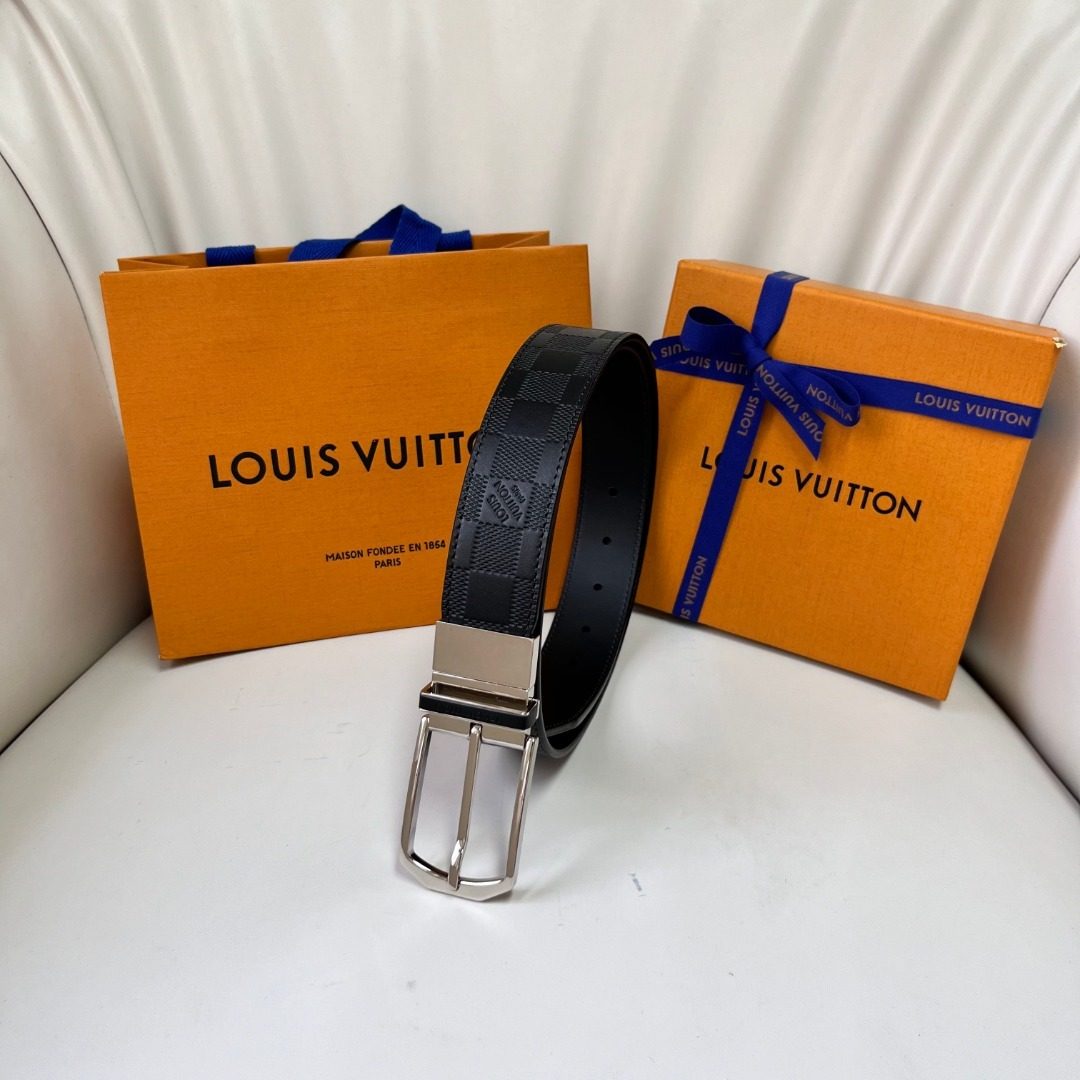 Louis Vuitton Damier Graphite Leather Belt