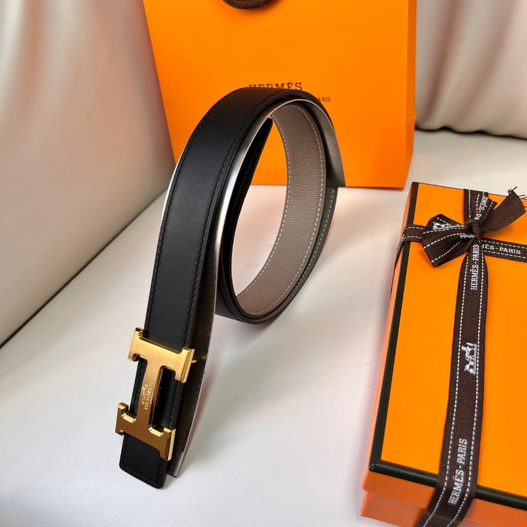 Hermès H Buckle Reversible Leather Belt
