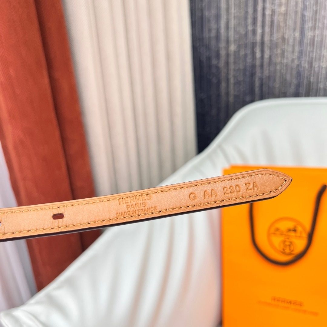 Hermès Reversible Leather Belt with H Buckle