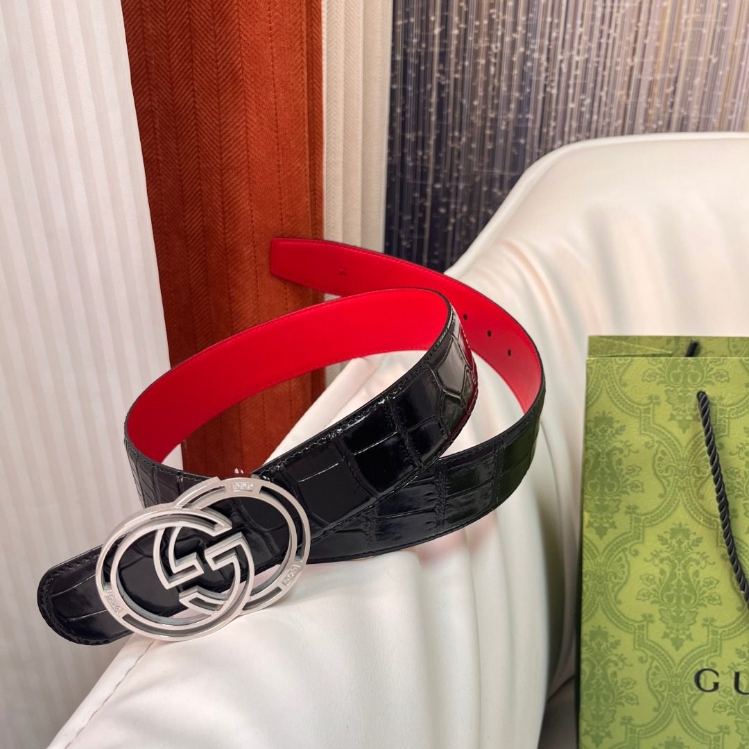 Gucci GG Marmont Reversible Leather Belt
