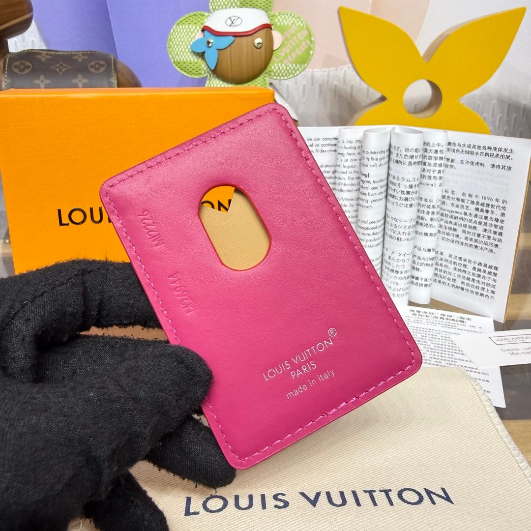 Louis Vuitton Magenta Smooth Leather Card Holder with Cutout