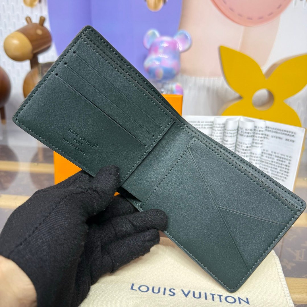 Louis Vuitton Monogram Canvas Leather Bifold Wallet