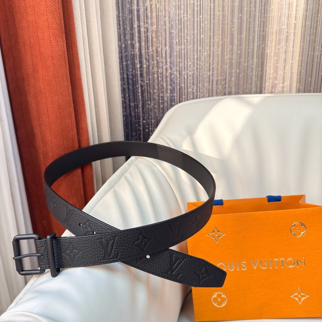 Louis Vuitton Monogram Leather Belt Black