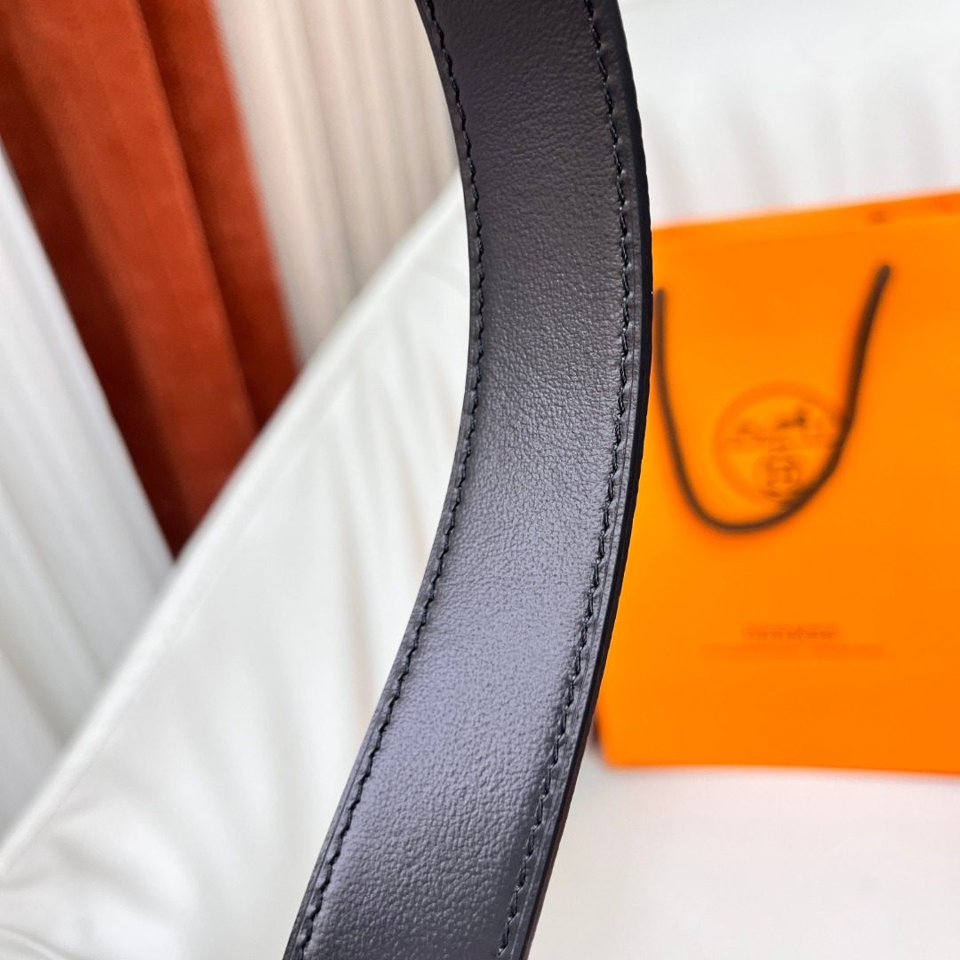 Hermès Black Leather Belt with Gold Buckle