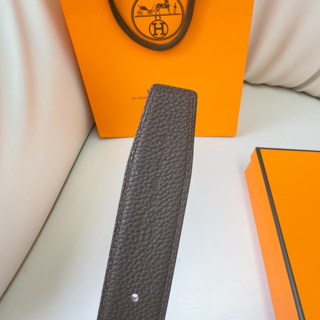 Hermès Reversible Leather Belt with Gold Buckle
