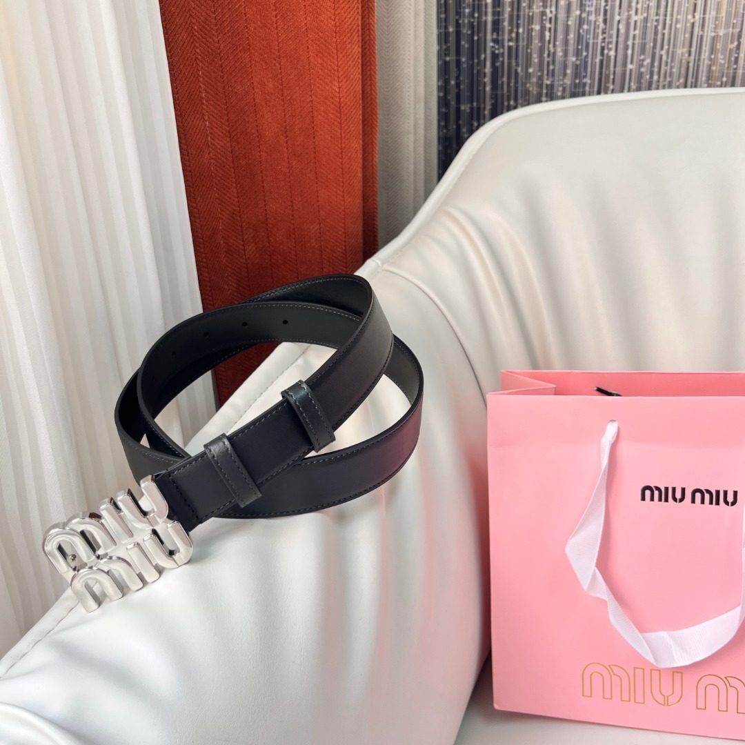Miu Miu Leather Belt