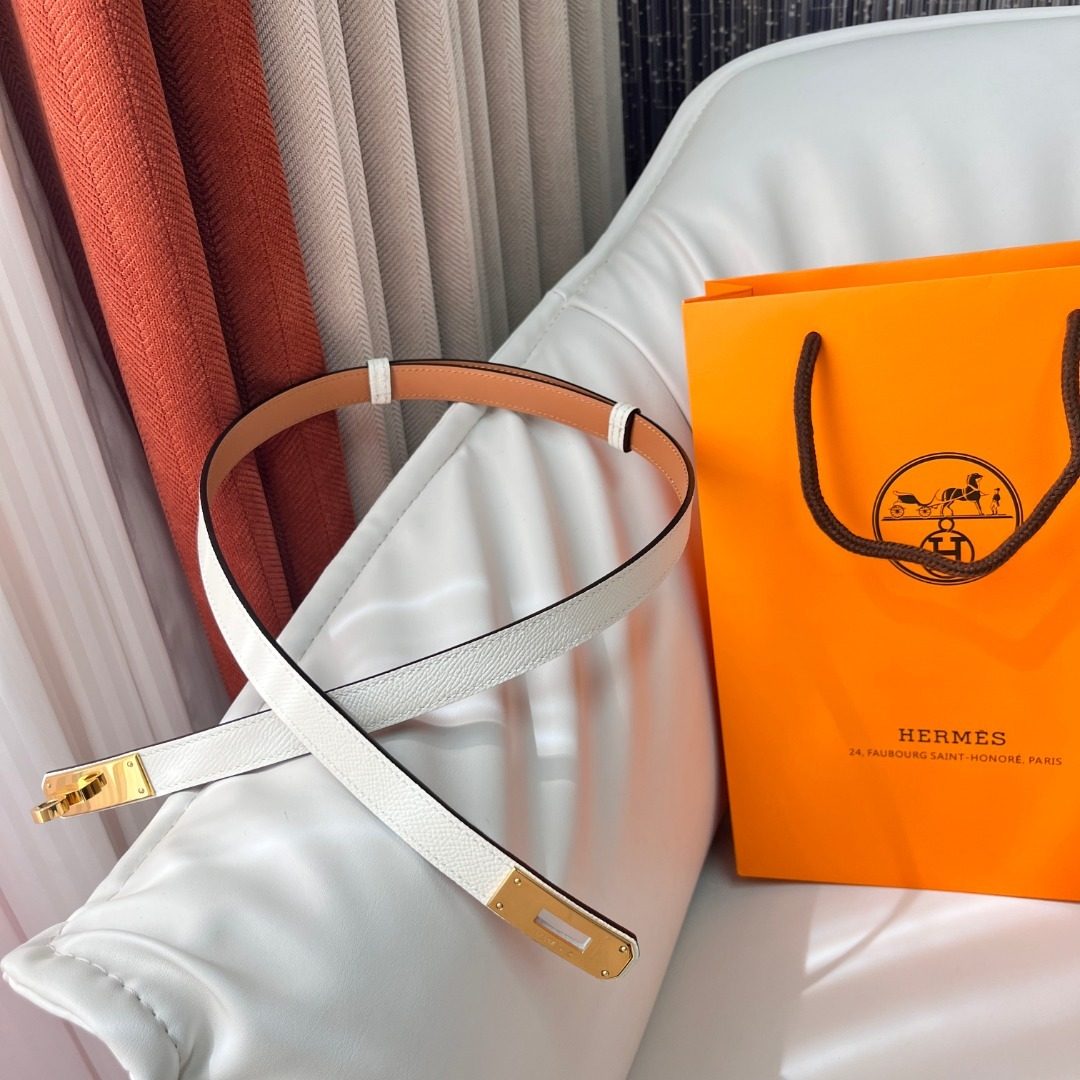 Hermès Reversible Leather Belt White