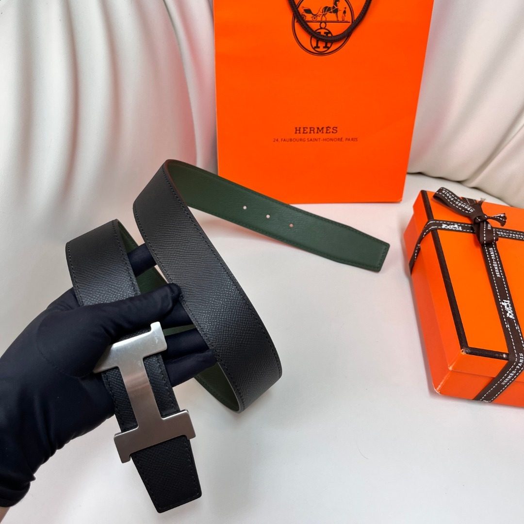 Hermès Reversible Leather Belt with H Buckle