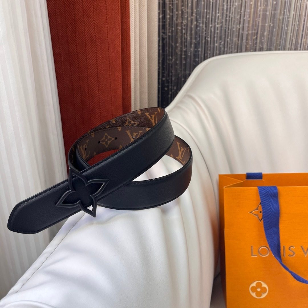 Louis Vuitton Monogram Canvas Leather Belt