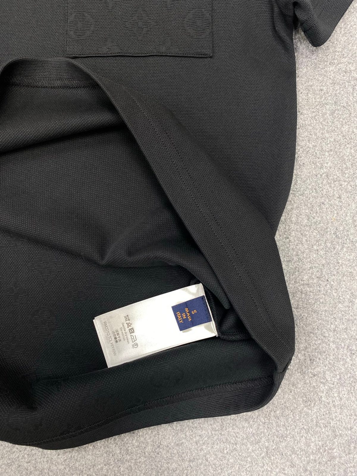 Men's Black Crewneck T-Shirt with Pocket