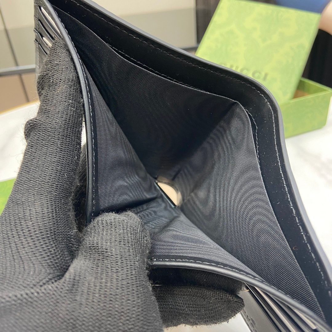 Wallet7