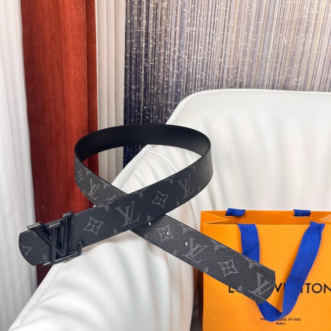 Louis Vuitton Monogram Canvas Belt