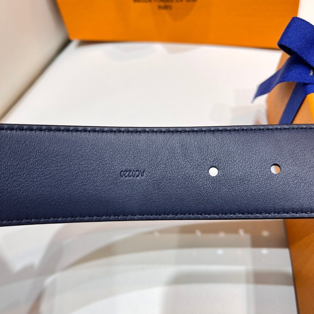 Louis Vuitton Damier Graphite Leather Belt