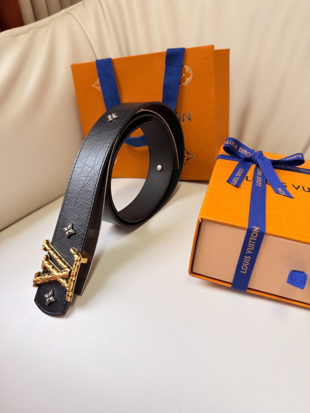 Louis Vuitton Monogram Leather Belt Black