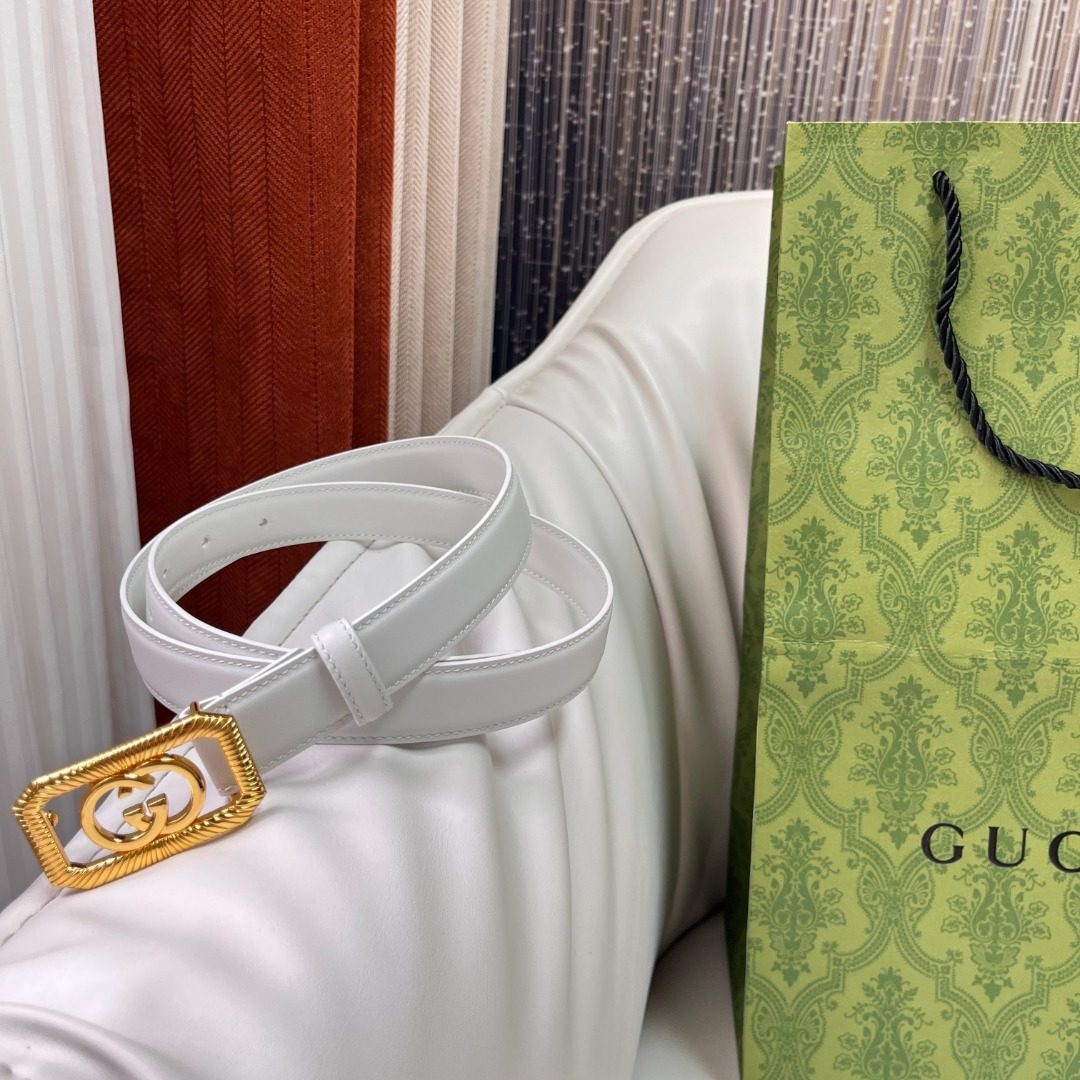 Gucci GG Marmont White Leather Belt