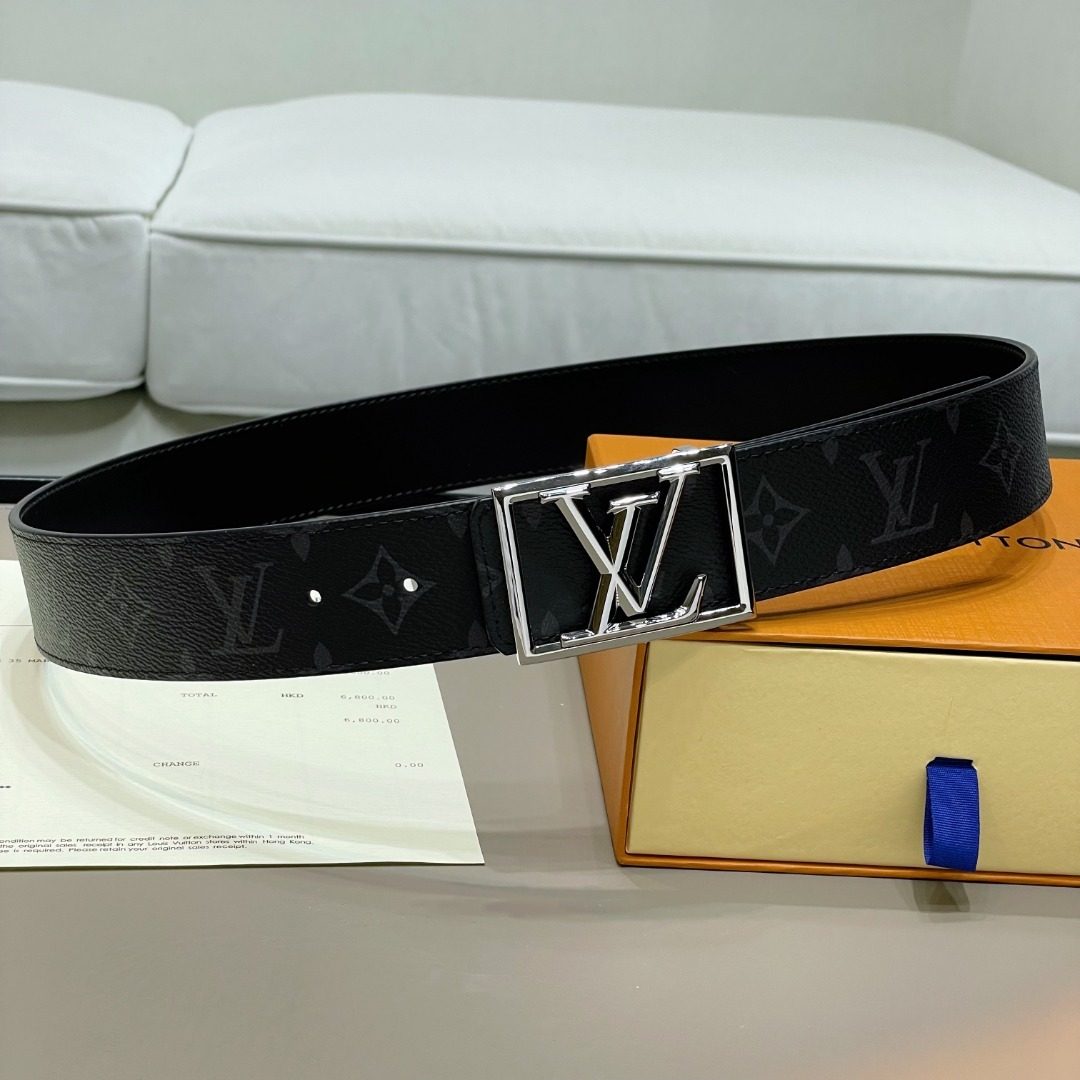 Louis Vuitton Monogram LV Reversible Leather Belt